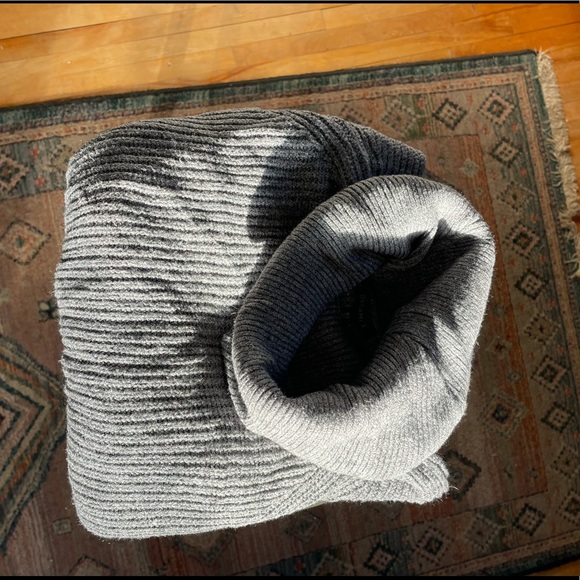 Grey Wool Dynamite Sweater - Picture 3 of 4